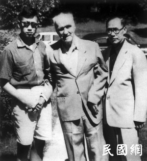 司徒雷登：“是中国人更多于是美国人”