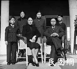 前尘往事：吴国桢视野里的周恩来