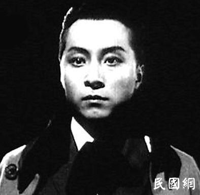中国最传奇男演员金山：话剧皇帝的风流岁月